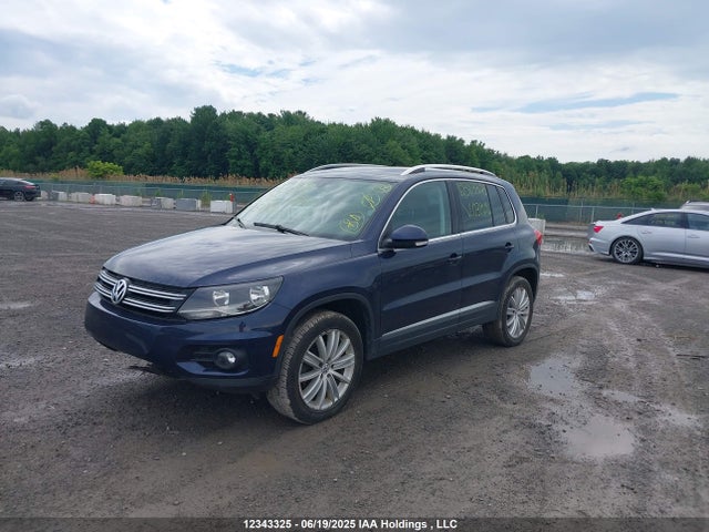 WVGMV7AX4HK038494 Volkswagen 2017