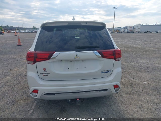 Mitsubishi s61 - y61 2019 JA4J24A56KZ607111 Image 17