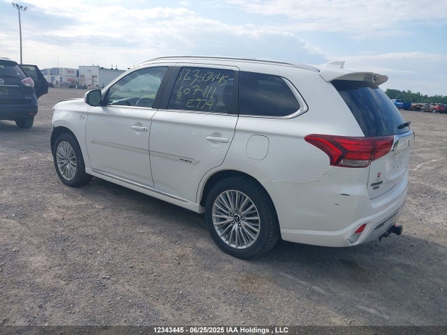 Mitsubishi s61 - y61 2019 JA4J24A56KZ607111 Image 3
