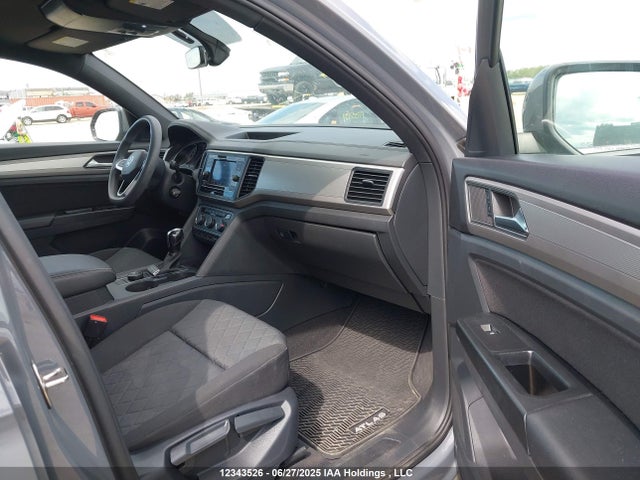 1V2GC2CA7LC205550 Volkswagen 2.0 tsi