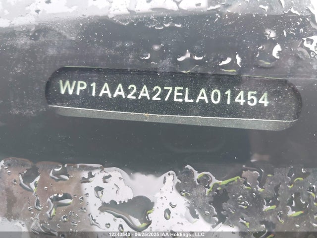 Porsche 2014 2014 WP1AA2A27ELA01454 Image 19