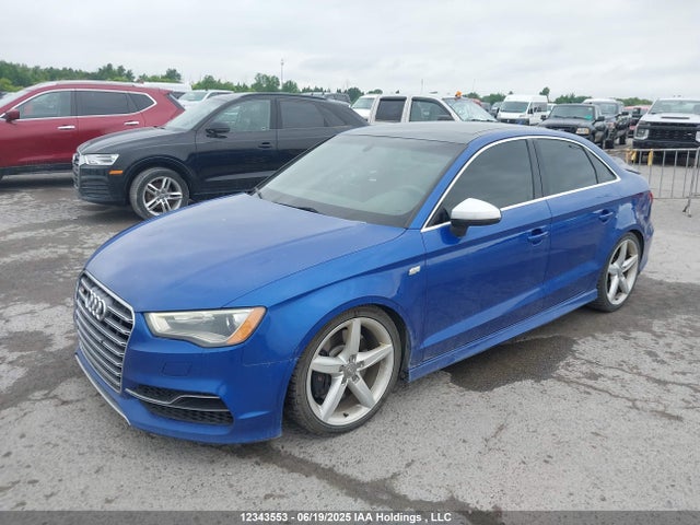 Audi A3 2015 WAUBFRFFXF1054140 Image 2