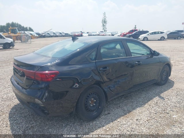 3KPF24AD8NE520507 KIA mpi nu