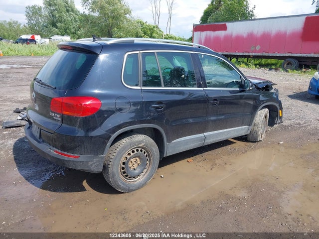 WVGJV3AX7EW535393 Volkswagen 2014