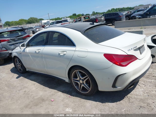 WDDSJ4GB4EN126902 Mercedes-Benz 2014