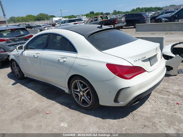 WDDSJ4GB4EN126902 Mercedes-Benz 2014