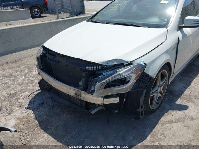 WDDSJ4GB4EN126902 Mercedes-Benz 2014