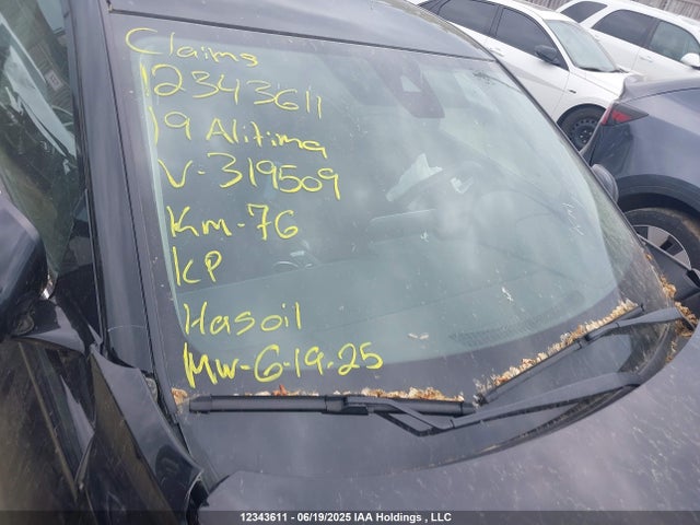 1N4BL4DW7KN319509 Nissan 2019