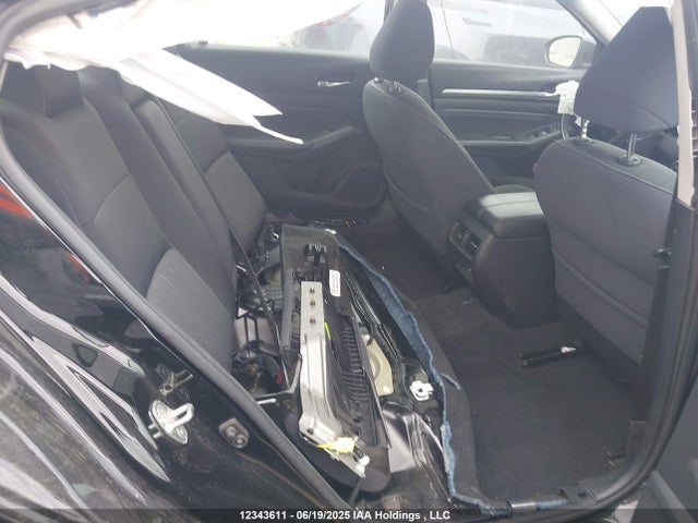 1N4BL4DW7KN319509 Nissan 2019