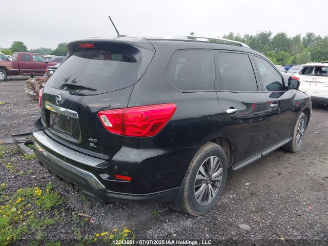 5N1DR2MMXHC615709 Nissan 2017