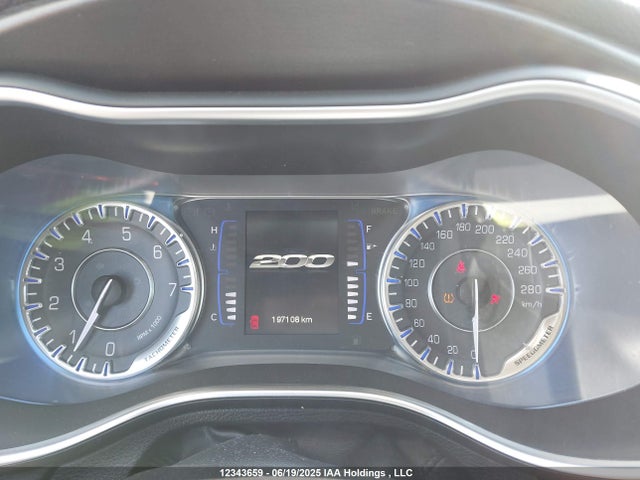 1C3CCCFB4FN550199 Chrysler 200