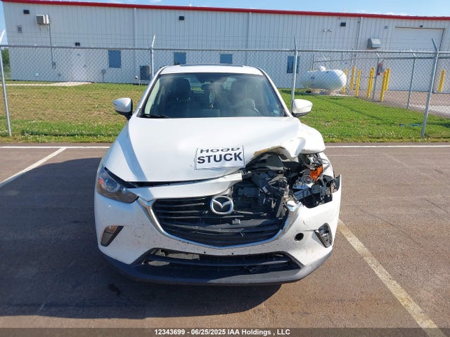 JM1DKBC70G0102537 Mazda pe