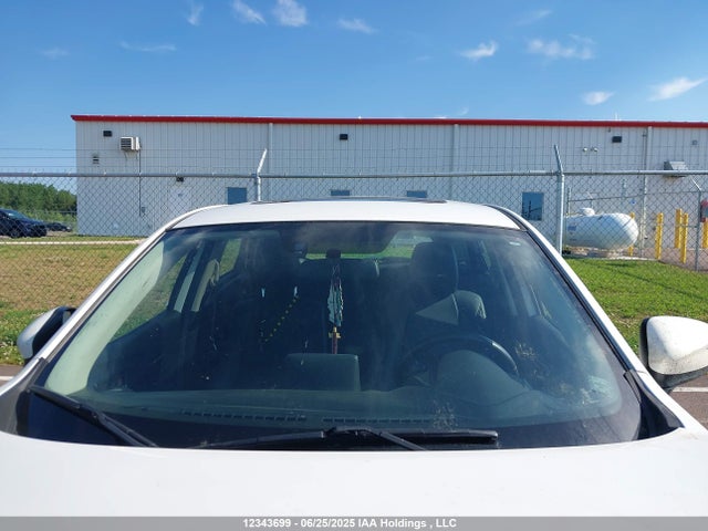 JM1DKBC70G0102537 Mazda pe