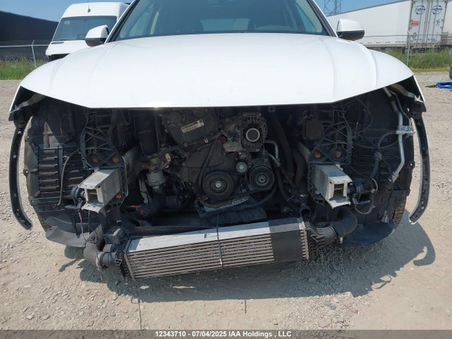 WA1BNAFY5J2244708 Audi Q5