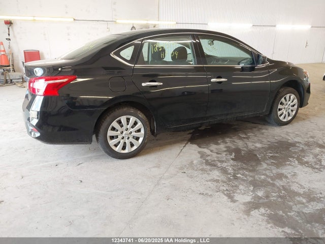 3N1AB7AP5JY327863 Nissan 2018
