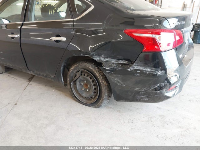 3N1AB7AP5JY327863 Nissan 2018