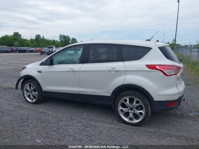 1FMCU9J99GUC69471 Ford 2016