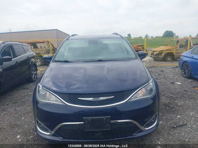 2C4RC1EG4HR743983 Chrysler Pacifica