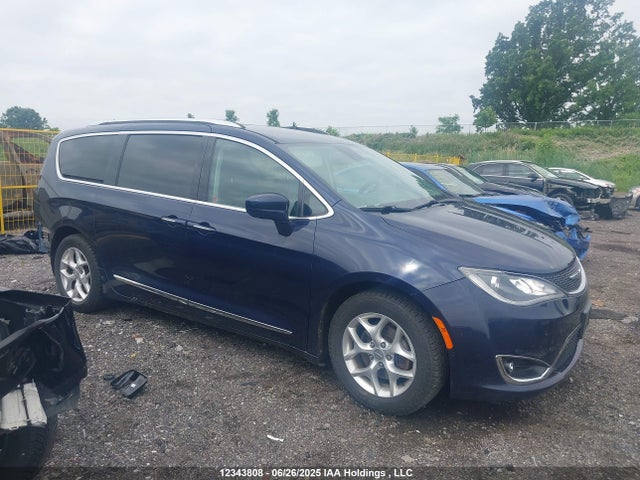 2C4RC1EG4HR743983 Chrysler Pacifica