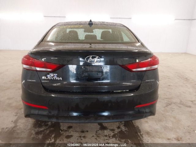 KMHD84LF7HU168574 Hyundai 2017