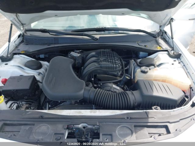 2C3CCASG1PH624646 Chrysler 300