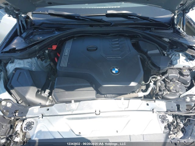 3MW89FF07R8E00902 BMW 330I