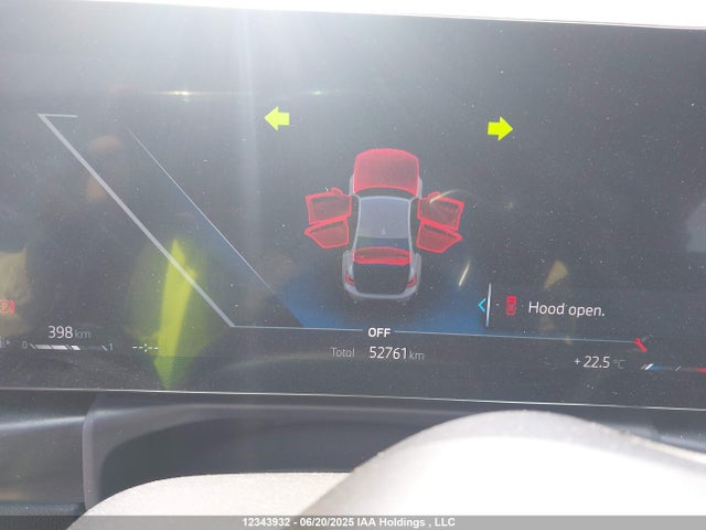 3MW89FF07R8E00902 BMW 330I