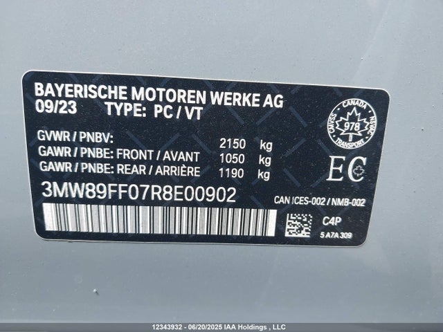 3MW89FF07R8E00902 BMW 330I
