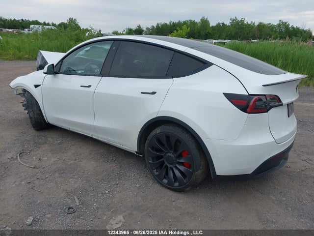 Tesla Model Y 2022 7SAYGDEF8NF326014 Image 3