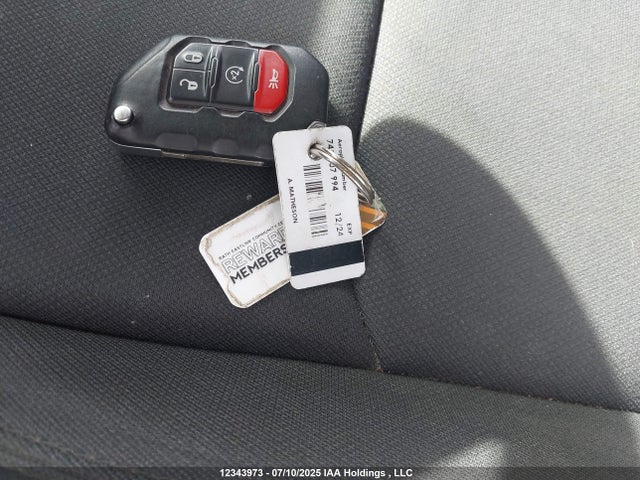 1C6HJTAG0NL115322 Jeep 2022