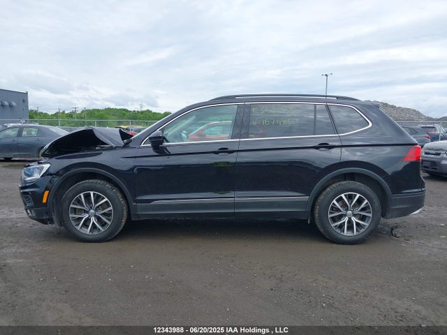 3VV2B7AX3LM167480 Volkswagen Tiguan