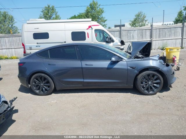 5YJ3E1EB3KF437543 Tesla 2019