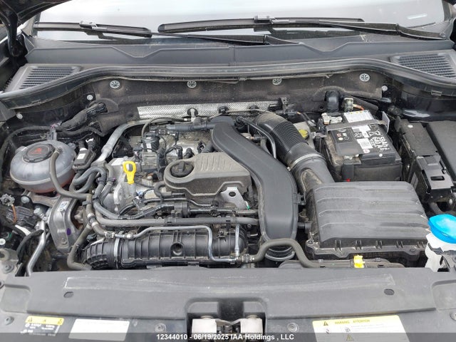 3VVEX7B2XRM011480 Volkswagen tsi