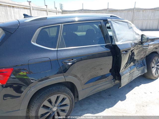 3VVEX7B2XRM011480 Volkswagen tsi