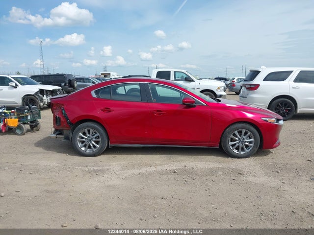 3MZBPAB7XPM366878 Mazda pe