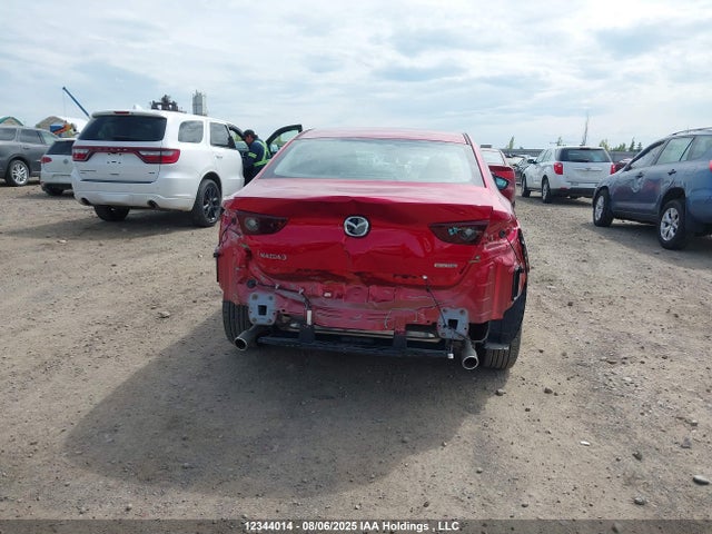 3MZBPAB7XPM366878 Mazda pe