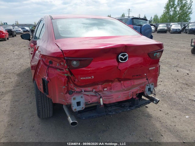 3MZBPAB7XPM366878 Mazda pe
