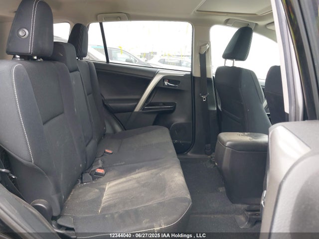 2T3WFREV8JW461137 Toyota 2ar-fe