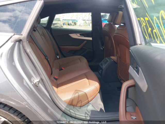WAUCNCF50JA006795 Audi 2018