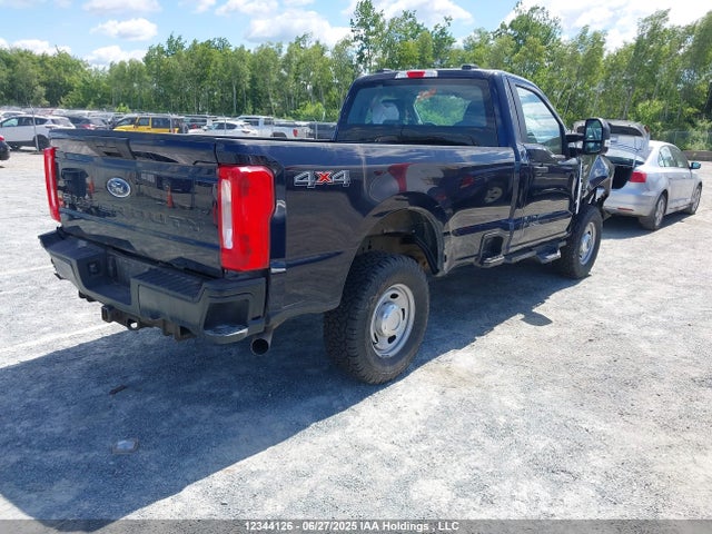 Ford 2023 2023 1FTBF2BA3PED04879 Image 4