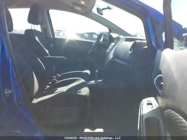 3N1CE2CP4GL371214 Nissan 2016