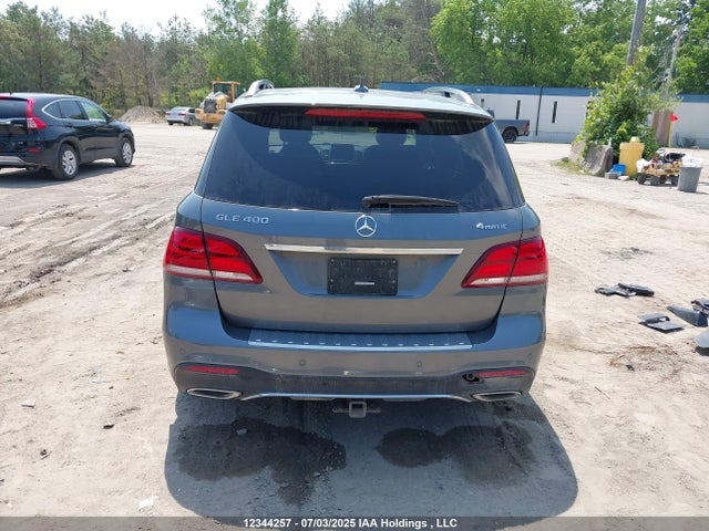 4JGDA5GB1HA826618 Mercedes-Benz m276