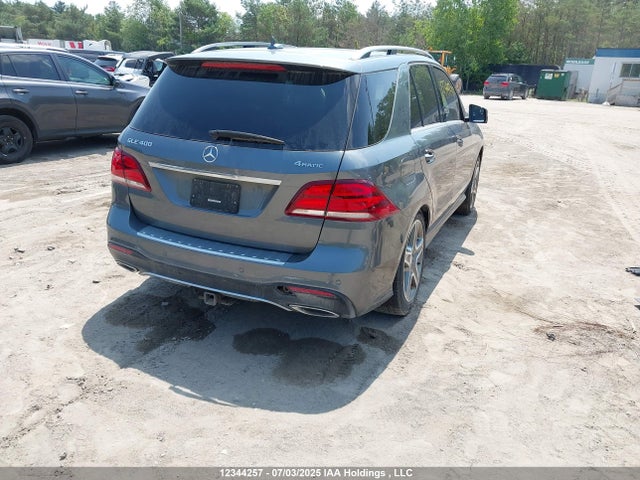 4JGDA5GB1HA826618 Mercedes-Benz m276