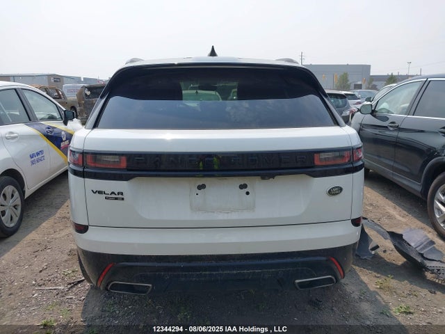 Land Rover aj20p 2019 SALYL2FX8KA204089 Image 17