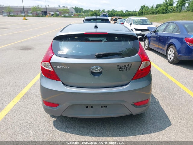 Hyundai 2017 2017 KMHCT5AE2HU361886 Image 16