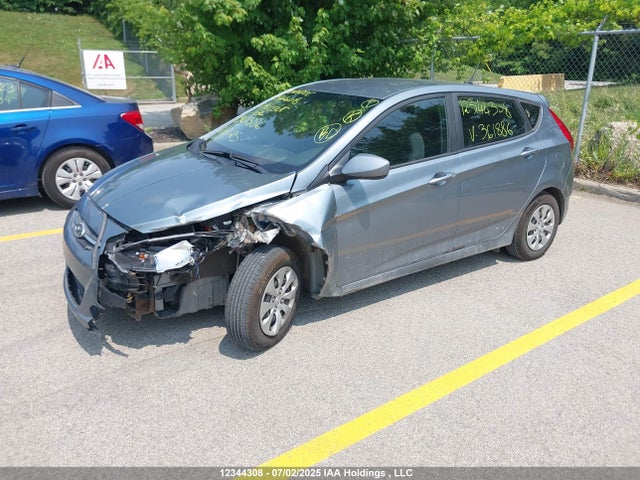 Hyundai 2017 2017 KMHCT5AE2HU361886 Image 2