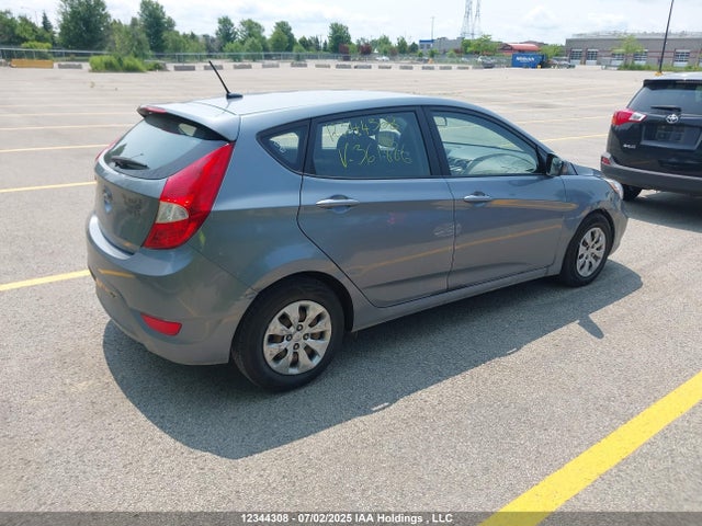 Hyundai 2017 2017 KMHCT5AE2HU361886 Image 4