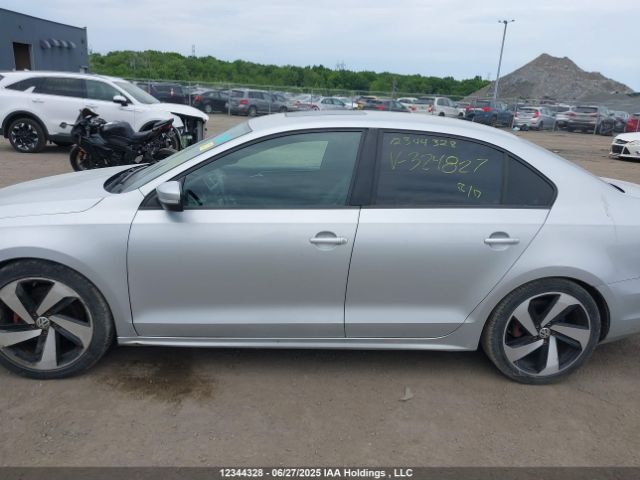 3VWDA7AJ2FM324827 Volkswagen Jetta