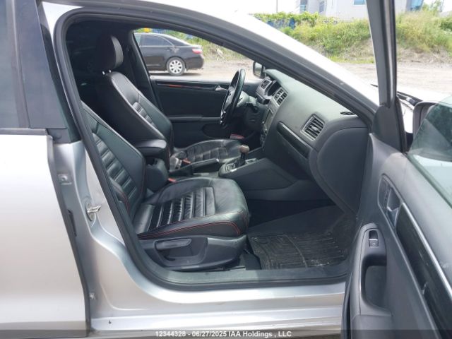 3VWDA7AJ2FM324827 Volkswagen Jetta