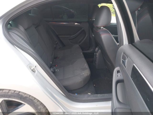 3VWDA7AJ2FM324827 Volkswagen Jetta